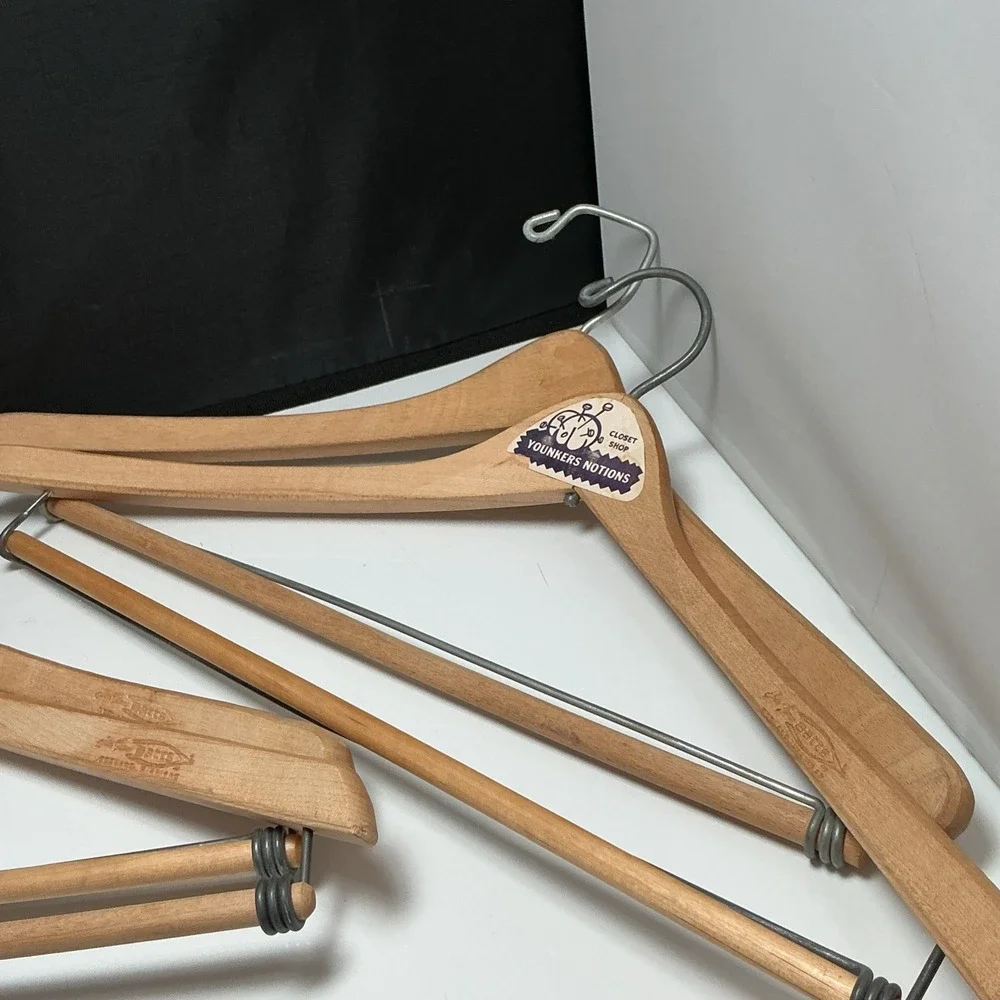 Lot of 4 Vintage Wooden Hangers 3 Batts Wishbone Younkers Batts 1 Unbranded